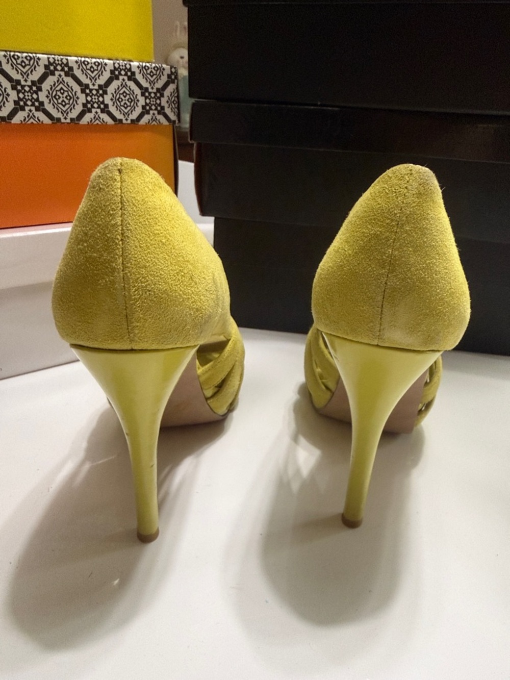 Steve Madden Yellow Suede Heels - Picture 5 of 7